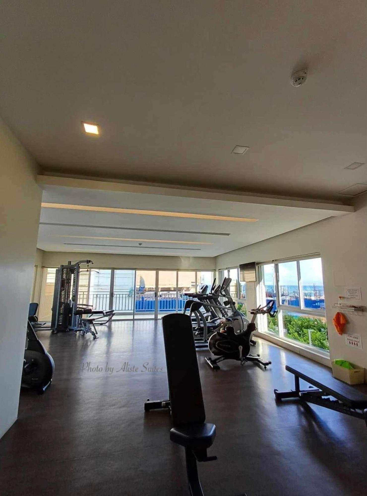 Aliste Suites Marina Spatial 두마구에테 외부 사진