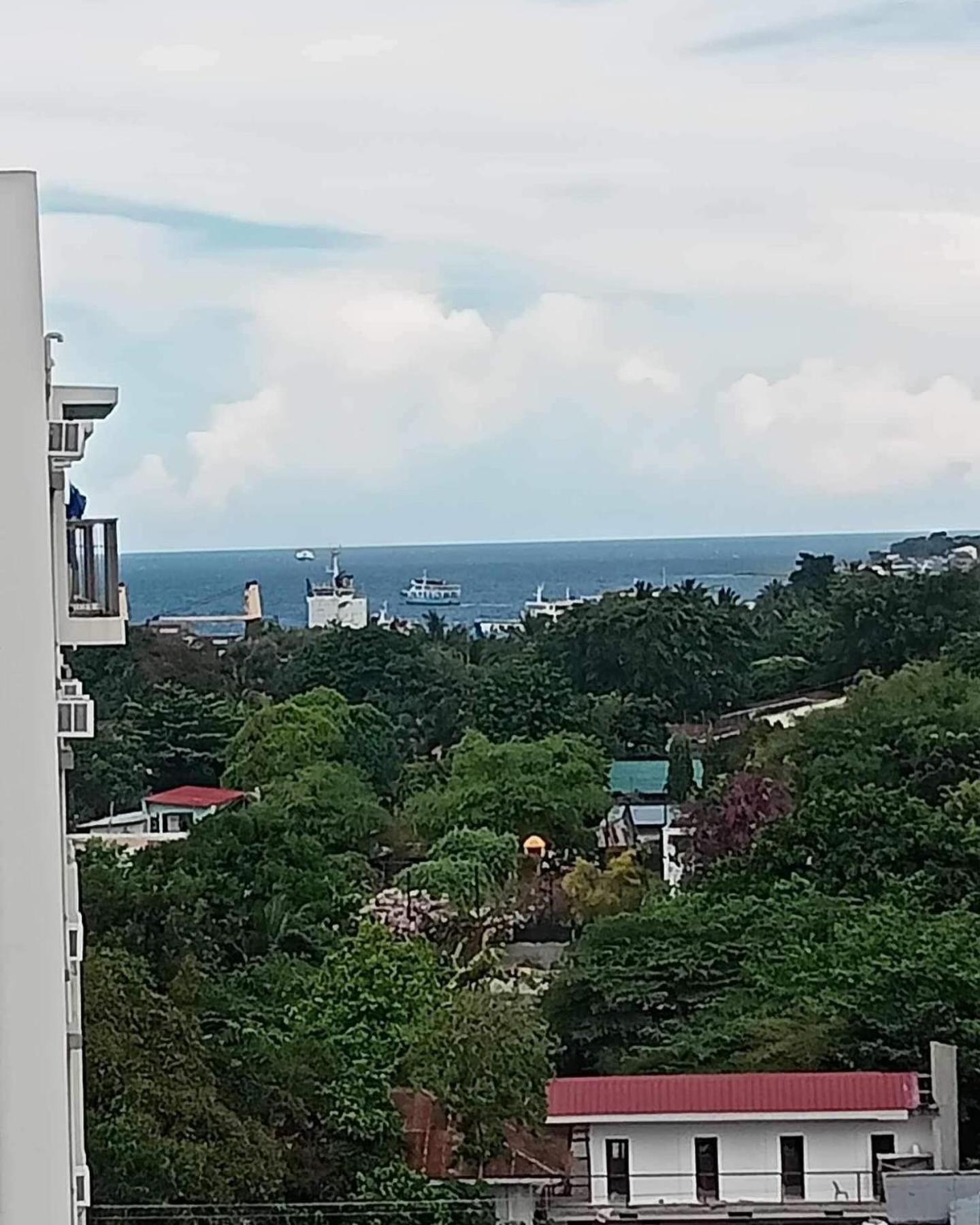 Aliste Suites Marina Spatial 두마구에테 외부 사진